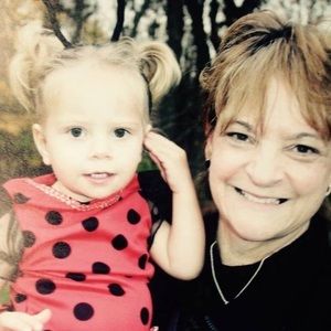 Meet your Posher, Carolyn